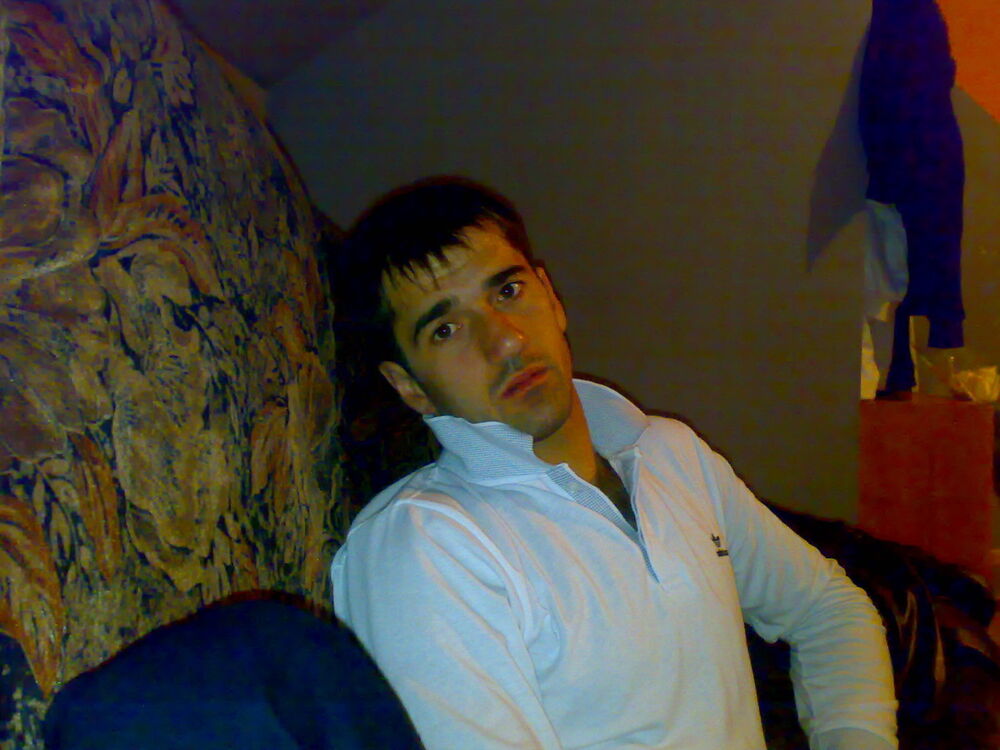  ,   Valik, 37 ,   