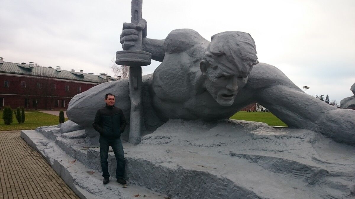  ,   Coyot, 44 ,   