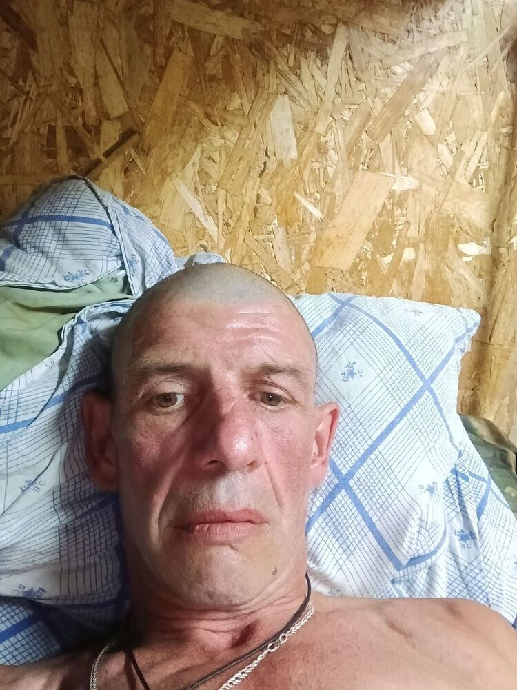  37074396  , 49 ,    