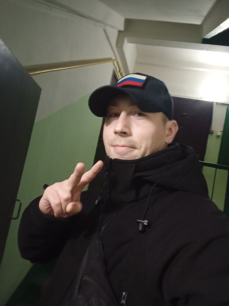  48930486  , 34 ,    