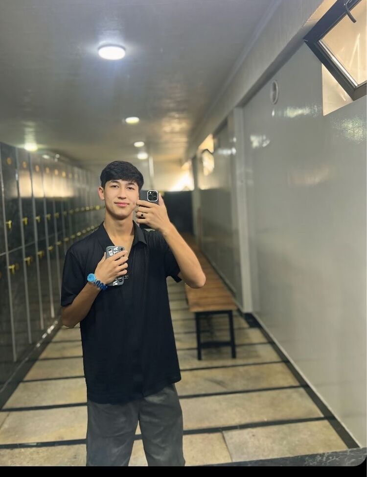  ,   Nurik, 20 ,   ,   