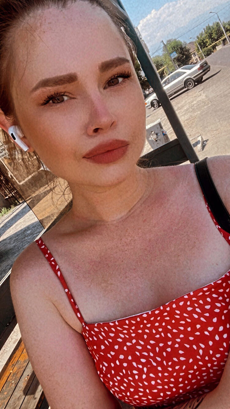 ,   Mariya, 32 ,     , c , 