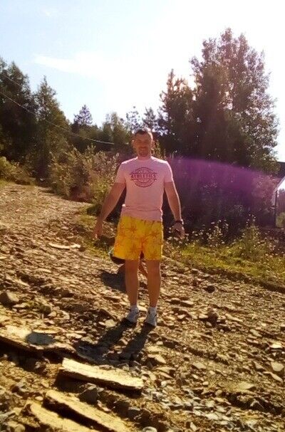  20943316  Sergey, 41 ,    