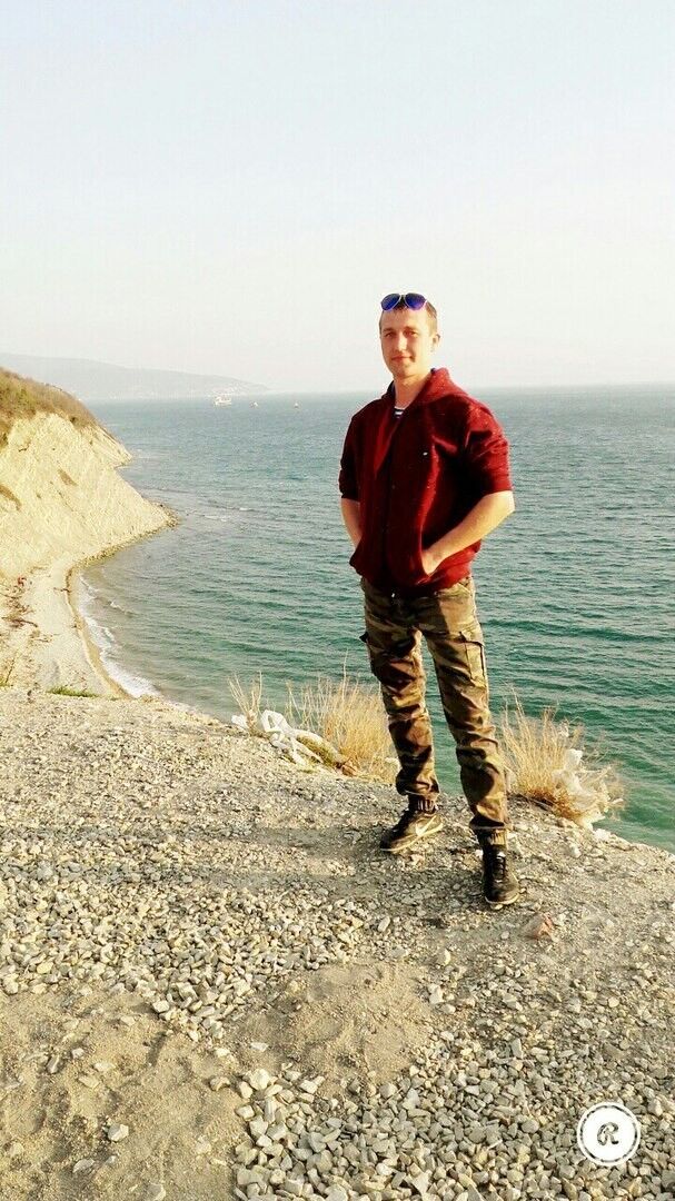  ,   Artemka, 32 ,   