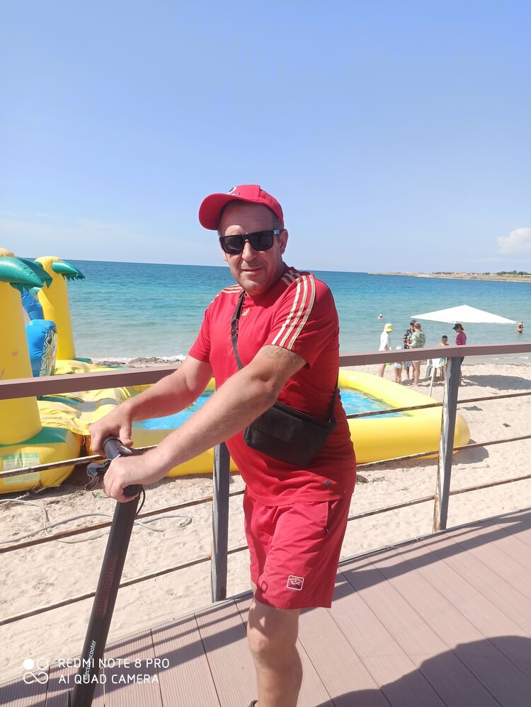  ,   Vladimir, 48 ,     , c 