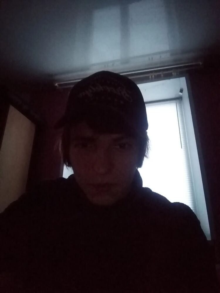  35474716  Victor, 35 ,    
