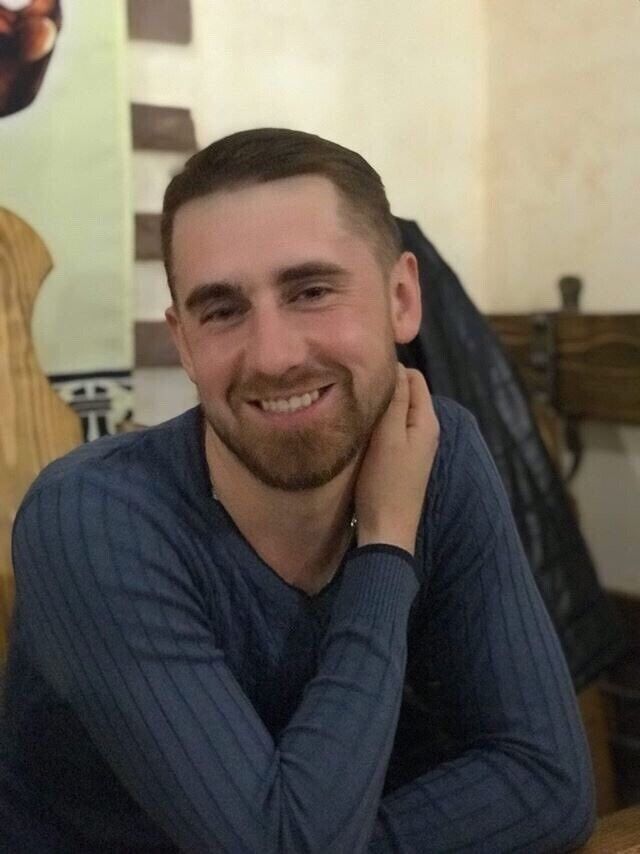  20891946  Vladimir, 30 ,    Prosek