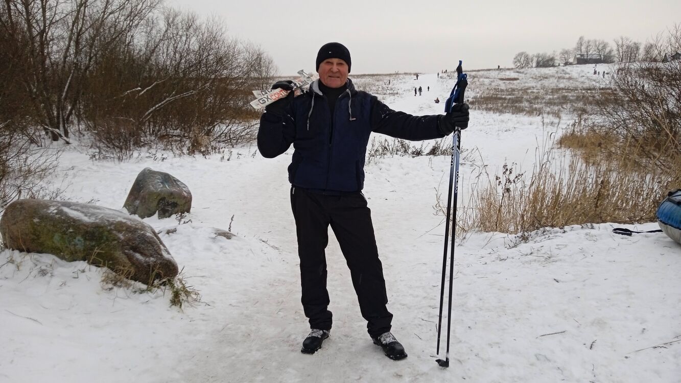  -,   Alexander, 63 ,     