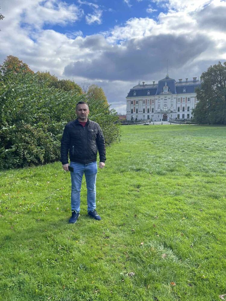  54460716  Bogdan, 45 ,    Zory