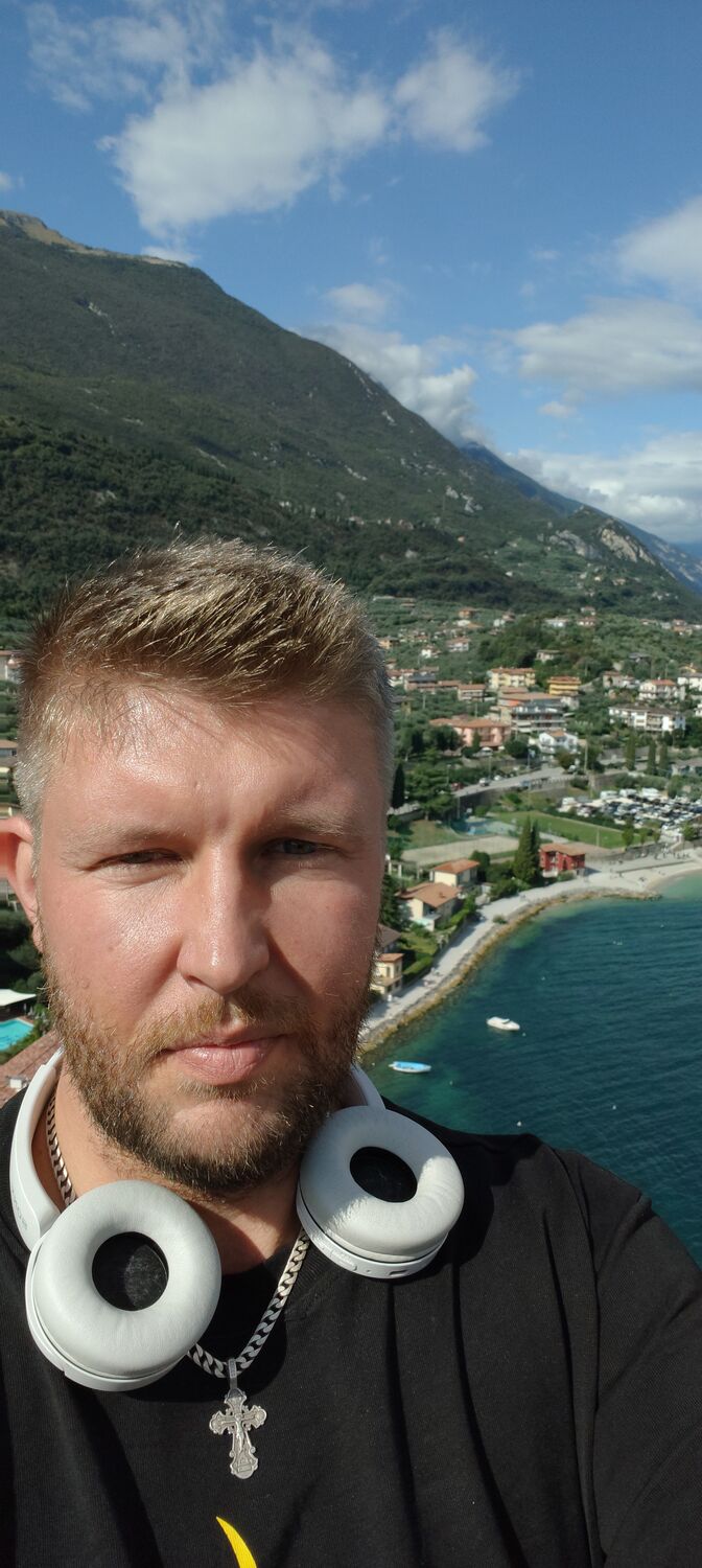  ,   Aleksiei, 34 ,   ,   , 