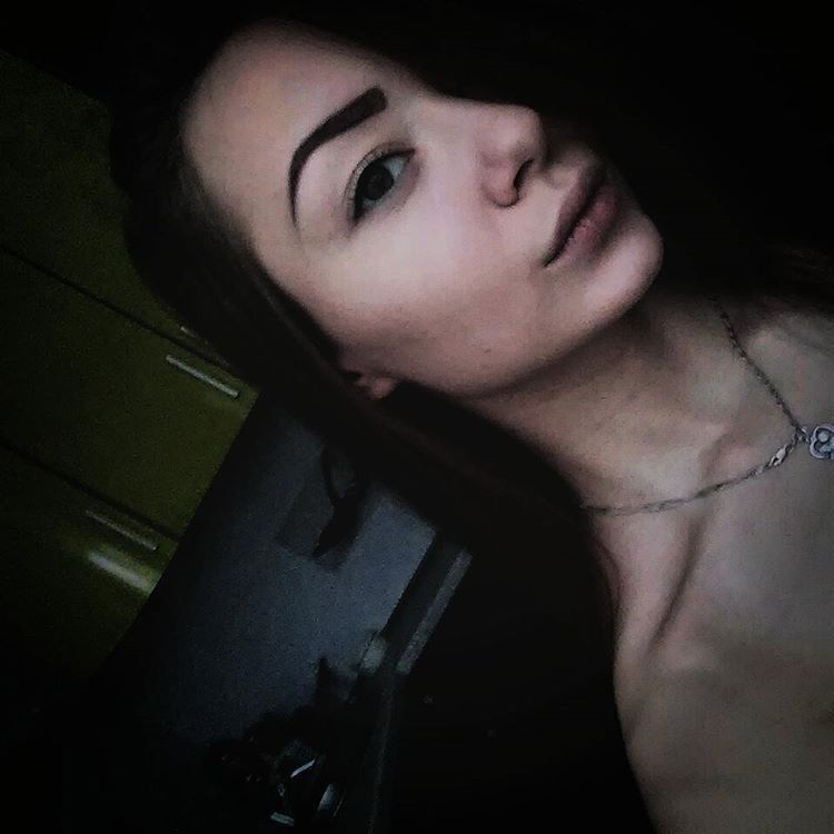  ,   Pussy, 24 ,   ,   , c , 