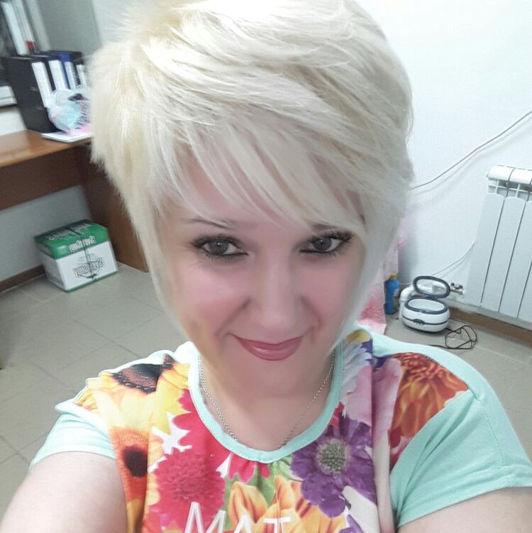 7630476  Elena, 48 ,    