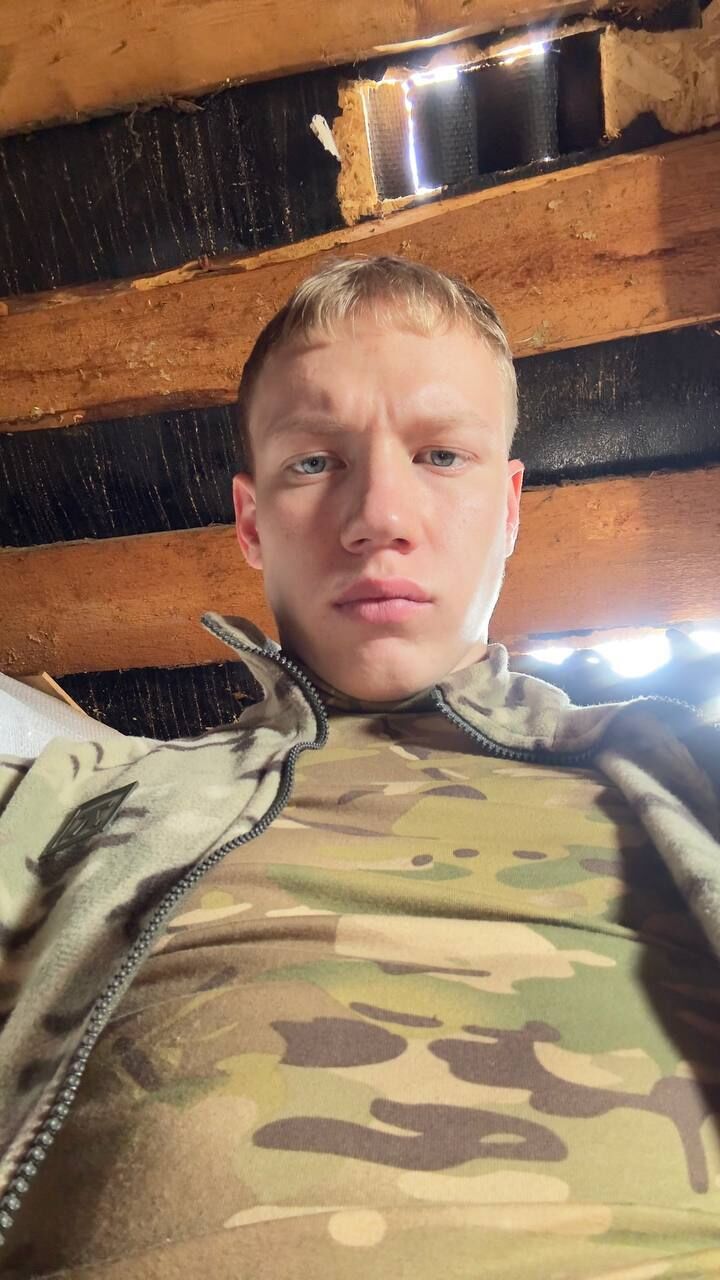  54011496  , 21 ,    Utopia