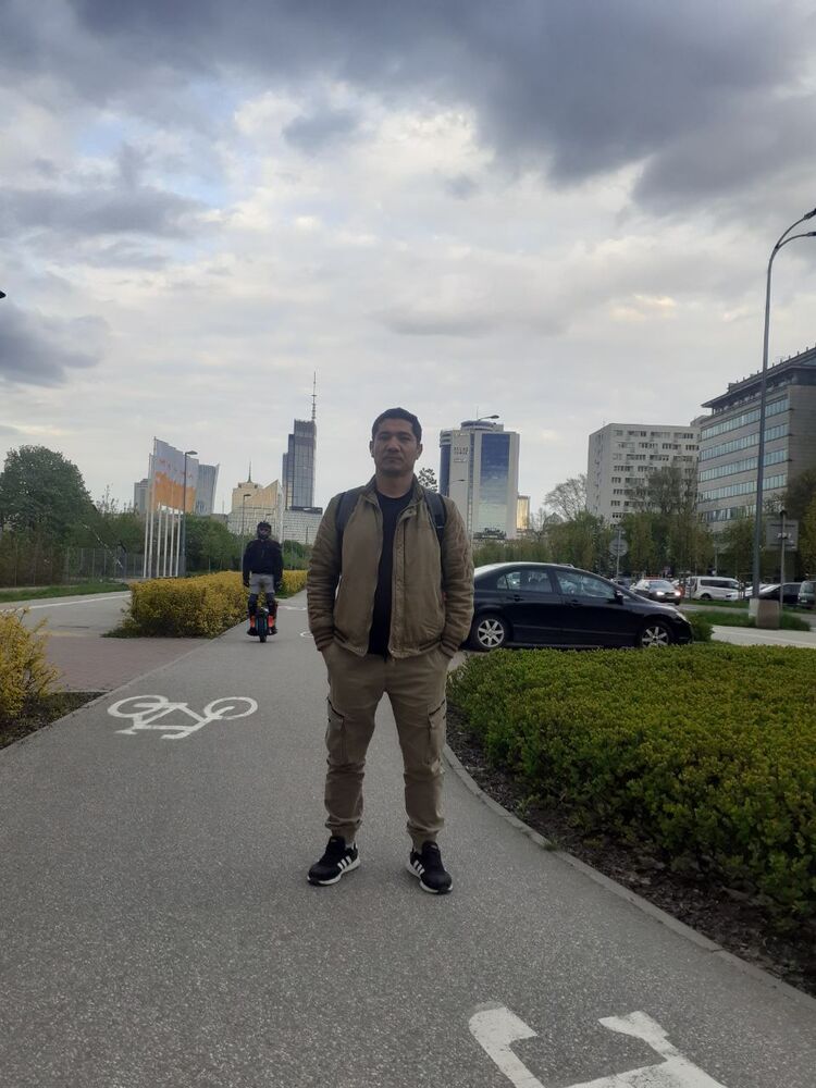  Praha,   , 37 ,   ,   