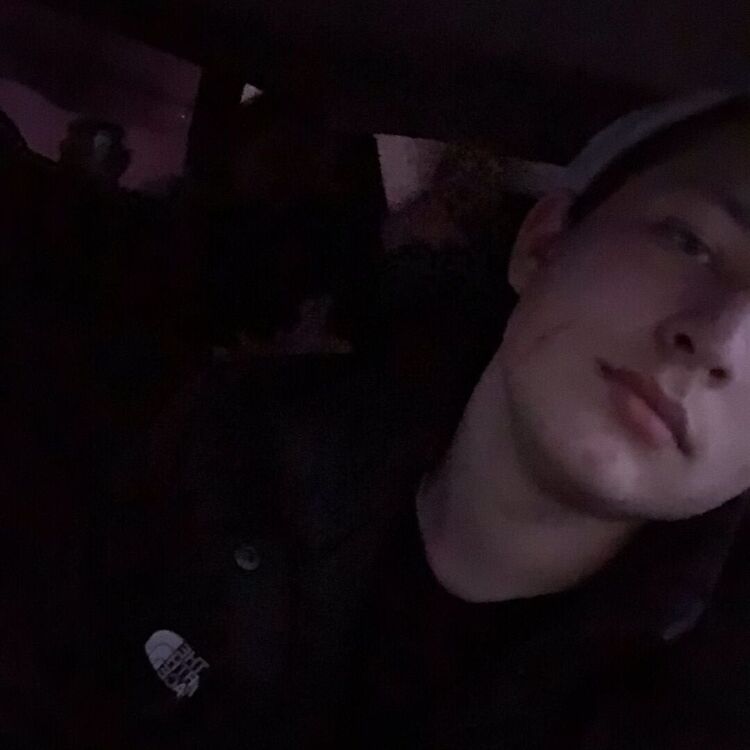 23737176  , 22 ,    