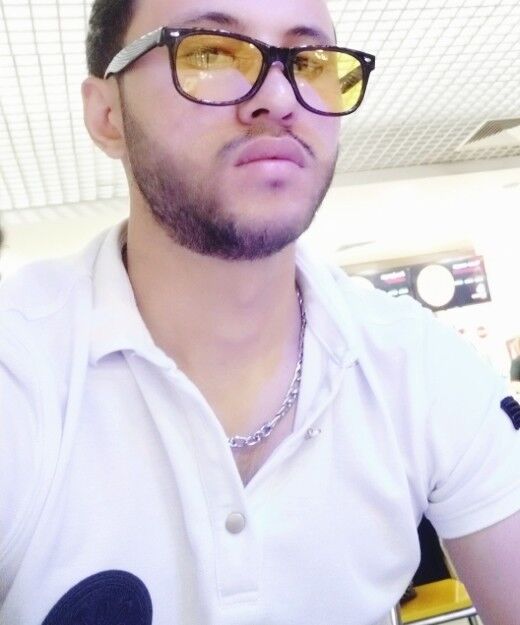  ,   Mustafo, 34 ,     , c 