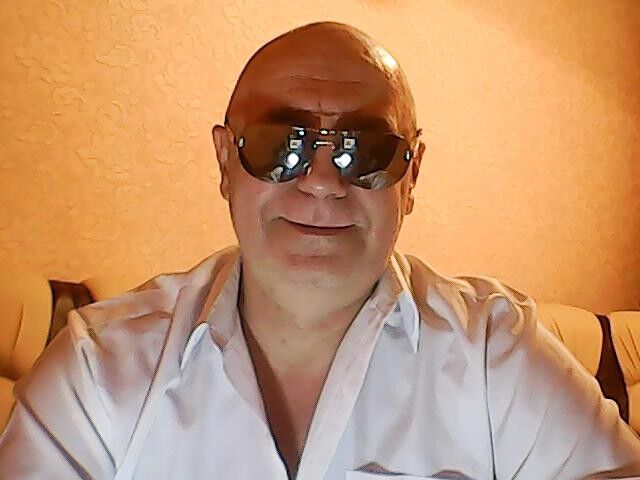  ,   Igor, 59 ,   ,   , c 