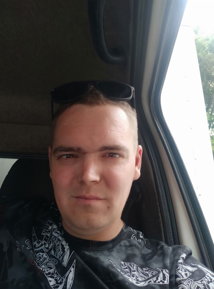  44170846  , 29 ,    