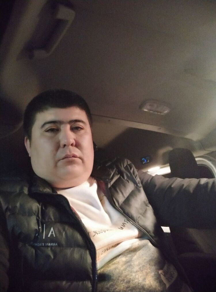  30373726  OYBEK, 41 ,    