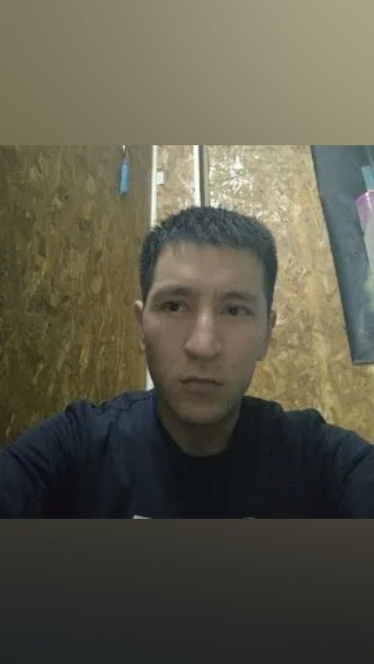  35047166  Bahti, 37 ,    