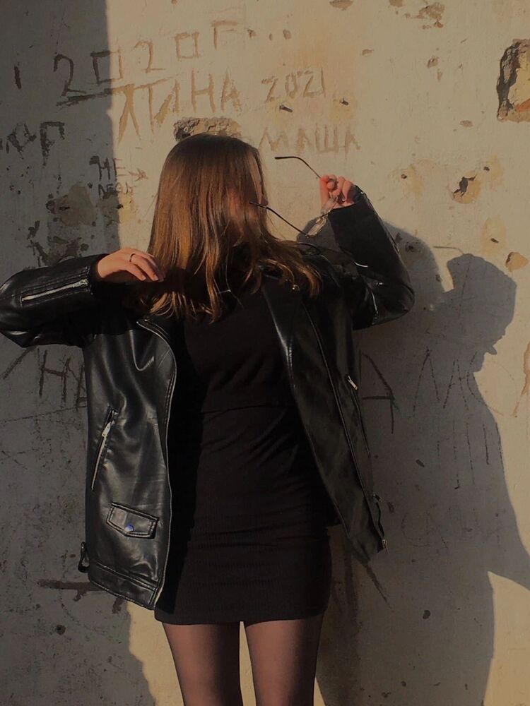  28401126  , 25 ,    -