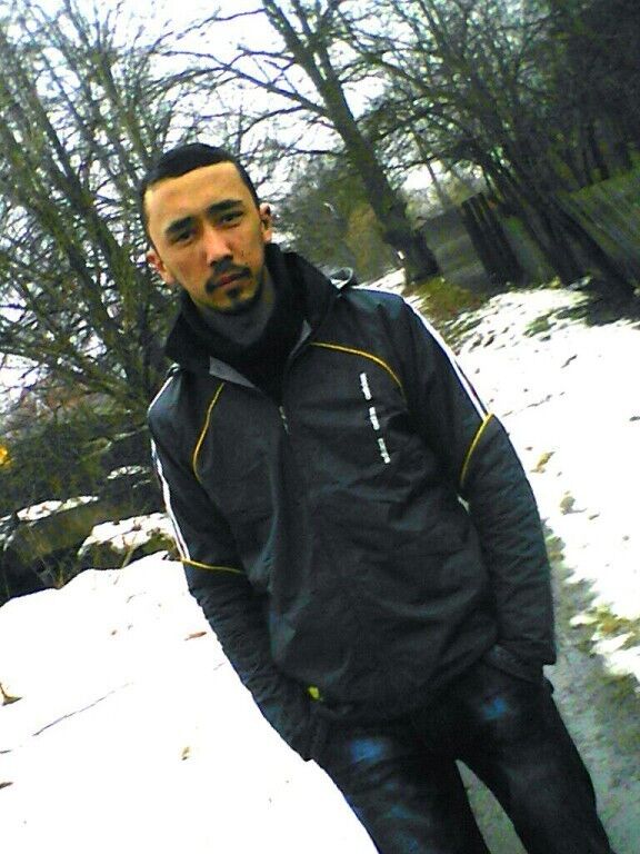  ,   Elyor, 38 ,  