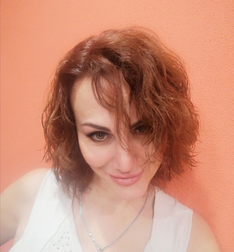  32346736  Anna, 49 ,    