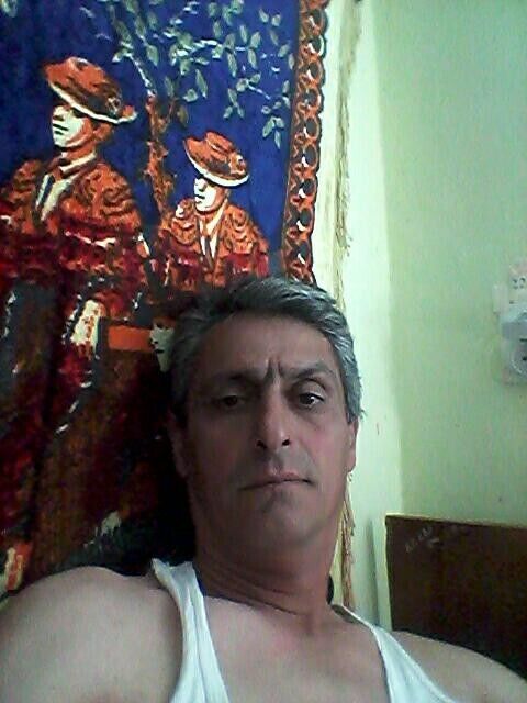  ,   Barat, 52 ,   ,   , c 