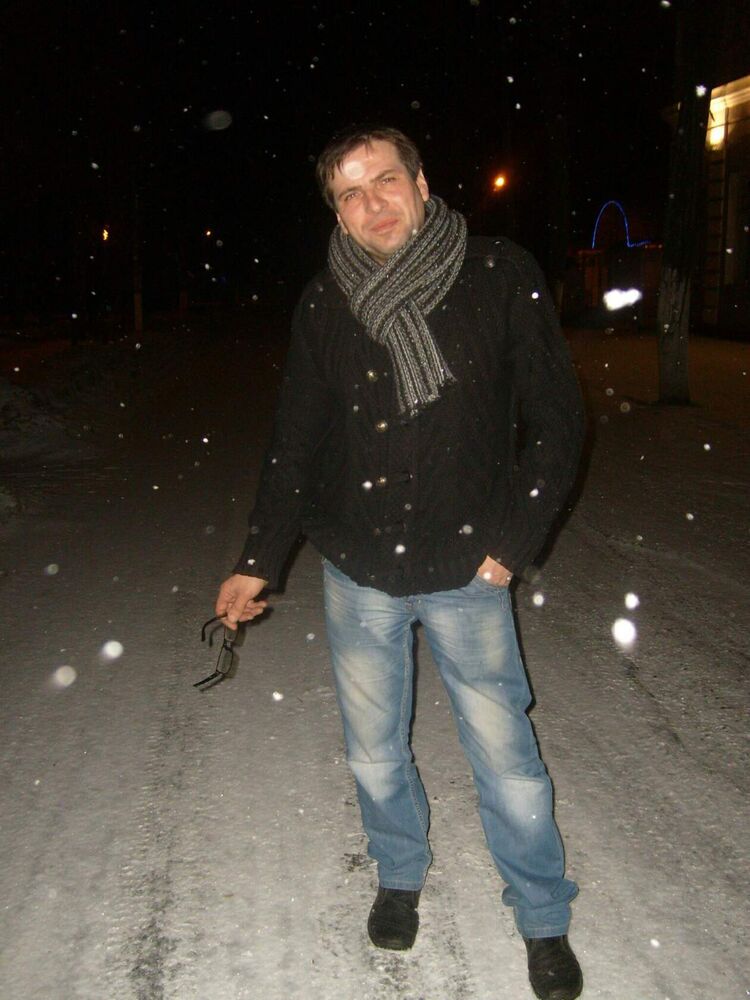  51179086  Vitaly, 45 ,    