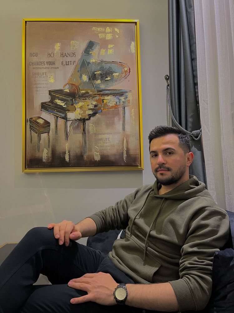  ,   Ali, 31 ,   ,   