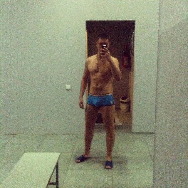  ,   Artur, 36 ,   , 