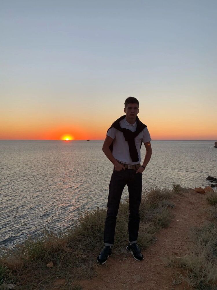 ���� 33209856 ����� ����, 21 ���, ���� ���������� � �����������