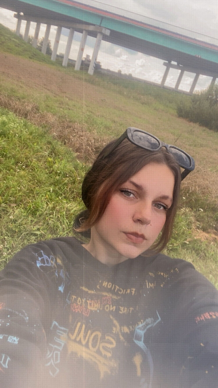  47183456  , 24 ,    