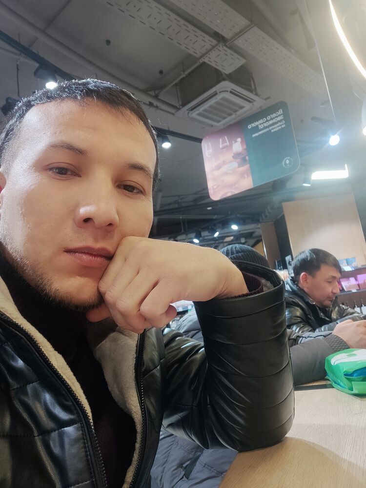  40858606  , 32 ,    