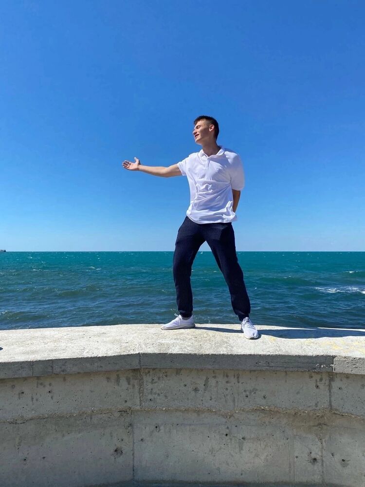  ,   Maksim, 25 ,     , c 