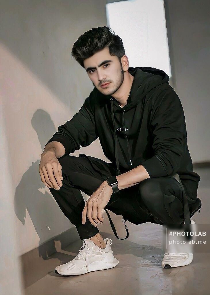  52276196  Alik, 39 ,    