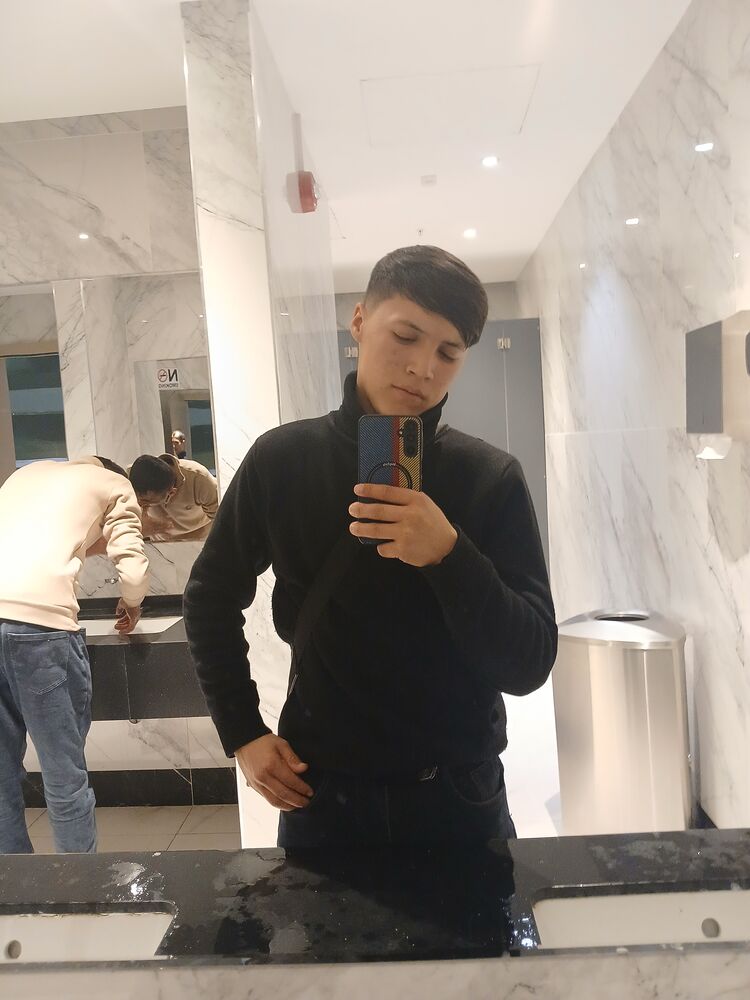  50580516  Bekzod, 25 ,    