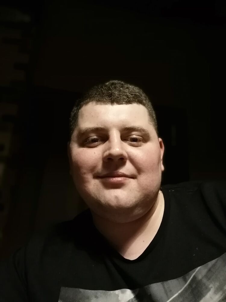  22773896  , 33 ,    