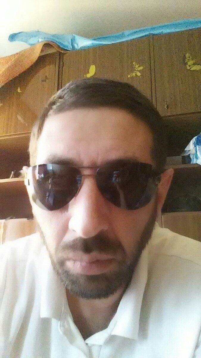  ,   Stas, 49 ,   ,   , c 