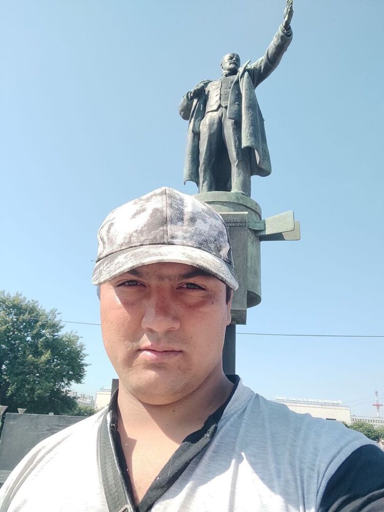  53563426  UMAR, 25 ,    -