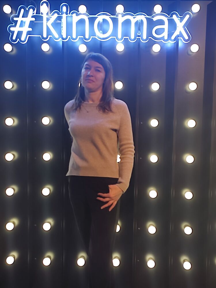  ,   Alena L, 35 ,   ,   