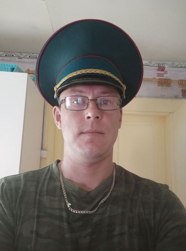  43782216  , 37 ,     