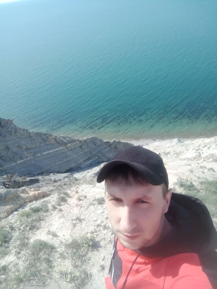  ,   Denis, 34 ,   ,   
