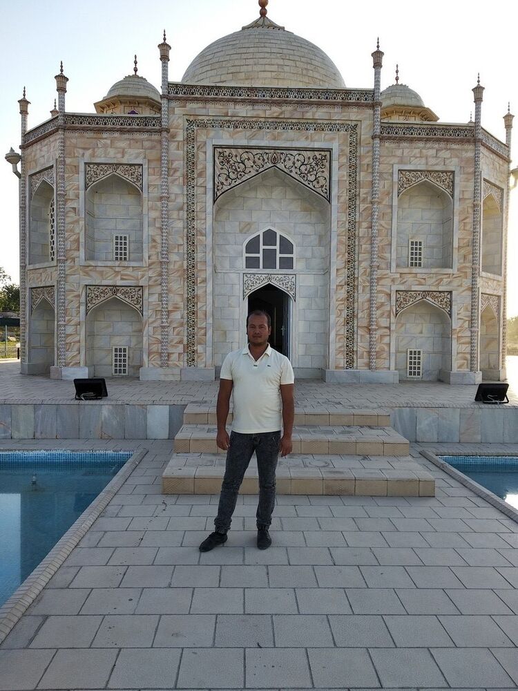  ,   Sadriddin, 38 ,  