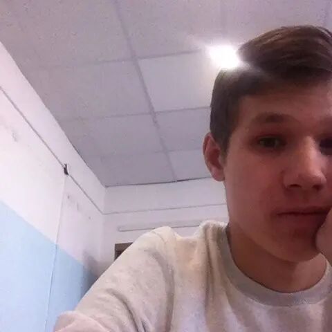  ,   Makar, 23 ,   ,   , c 