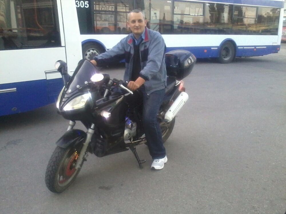  ,   Gioni, 40 ,     , c 