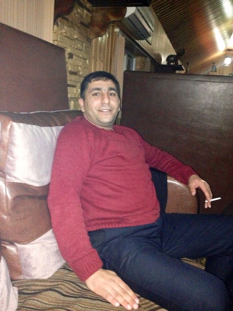  4486436  Natiq, 46 ,    