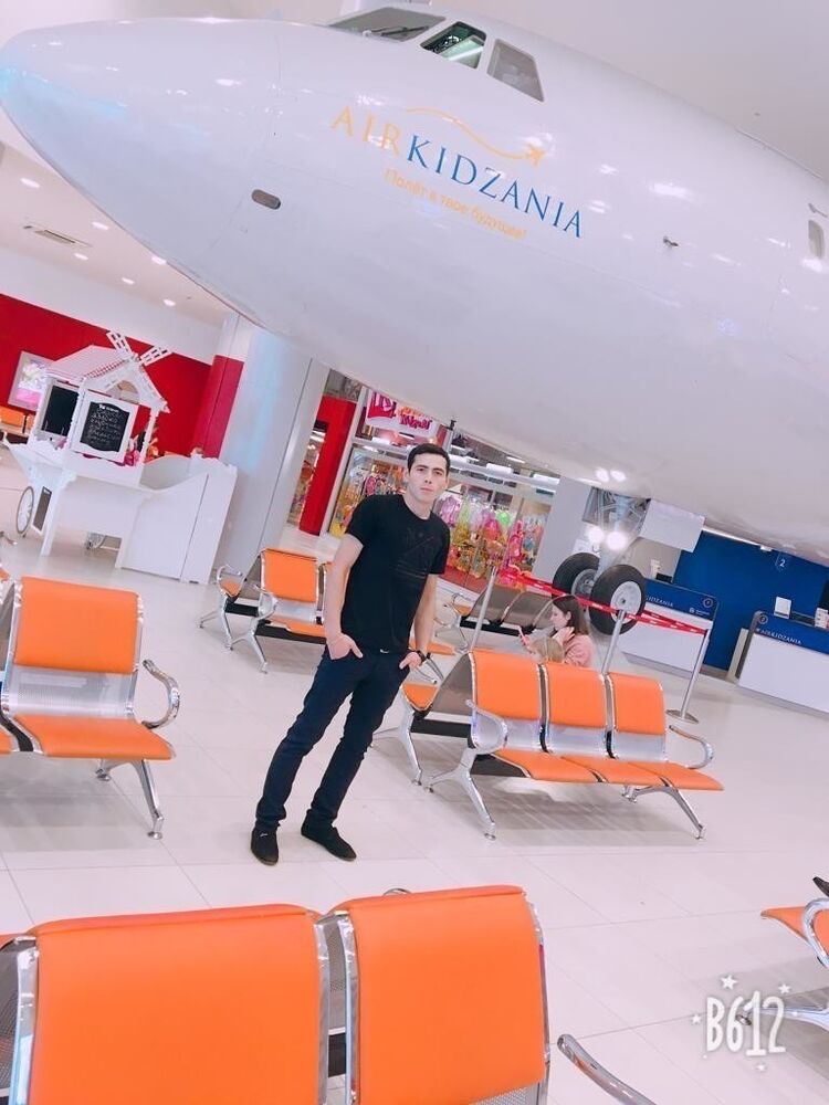  17423246  Oleg, 30 ,    