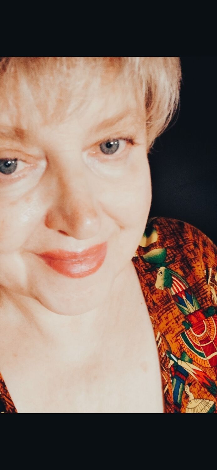  47314226  Olga, 51 ,    
