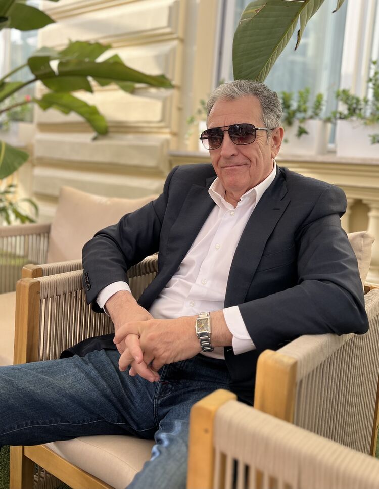 ���� 55879786 ������� �����, 64 ����, ���� ���������� � �����